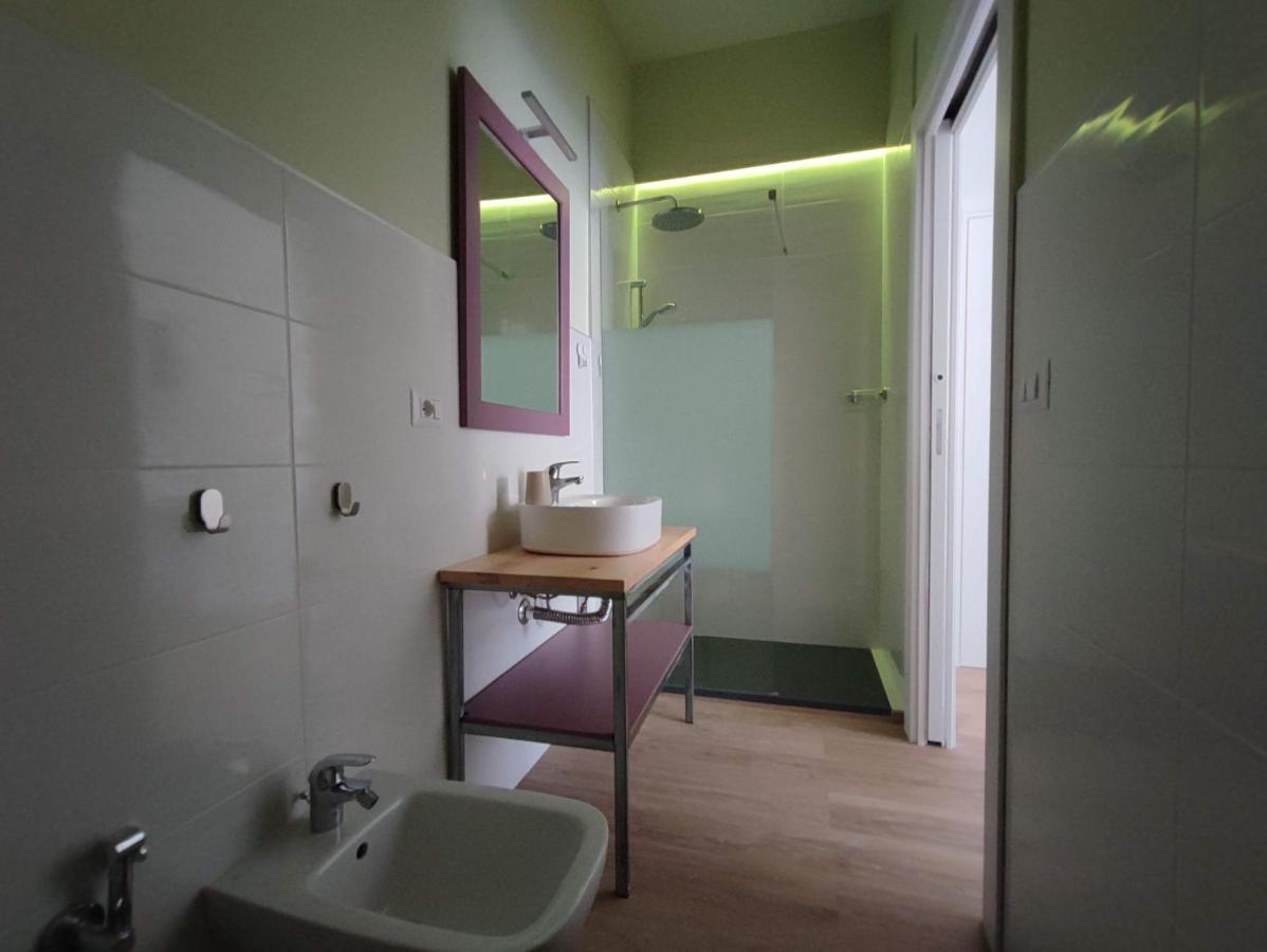 Toledo Apartment Napoli Bagian luar foto